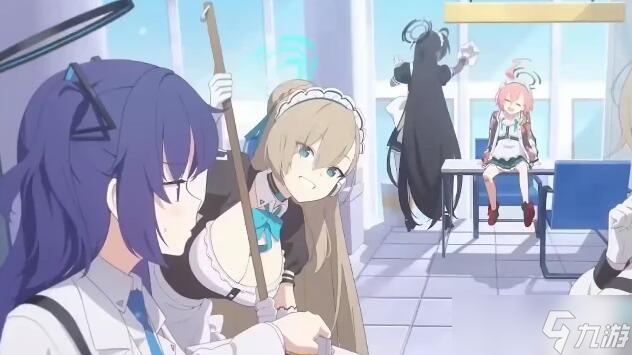 蔚蓝档案选哪个服