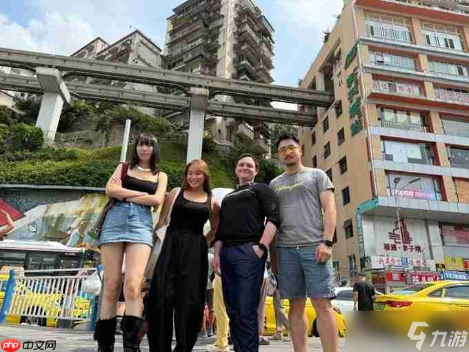 太赛博了 《赛博朋克2077》任务总监称赞重庆是座赛博朋克的城市