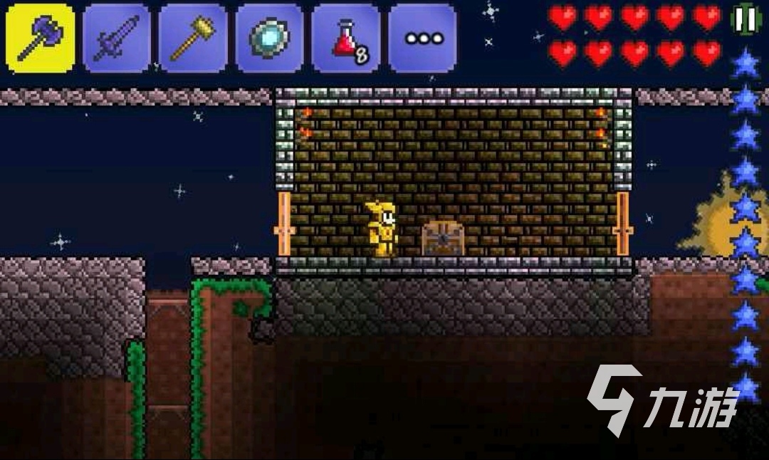 泰拉瑞亚手游怎么开箱子