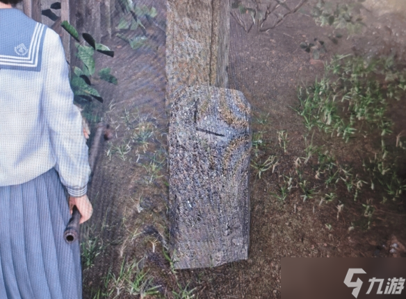 《寂静岭f》水泥柱子和《黑神话》同款 刻痕都一致